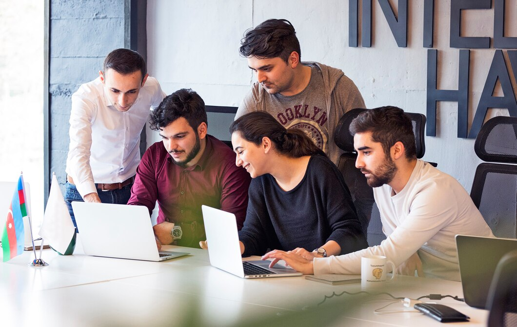 How Freelancers Can Build Strong Financial Habits for Long Term Success