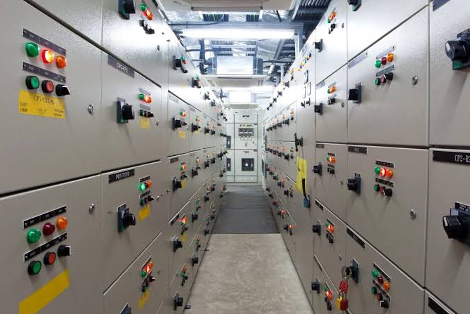 How Modern Electrical Equipment Supports Continuous Industrial Operations